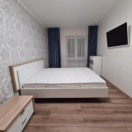 127-Avenue Apartment Chernivtsi Exterior foto